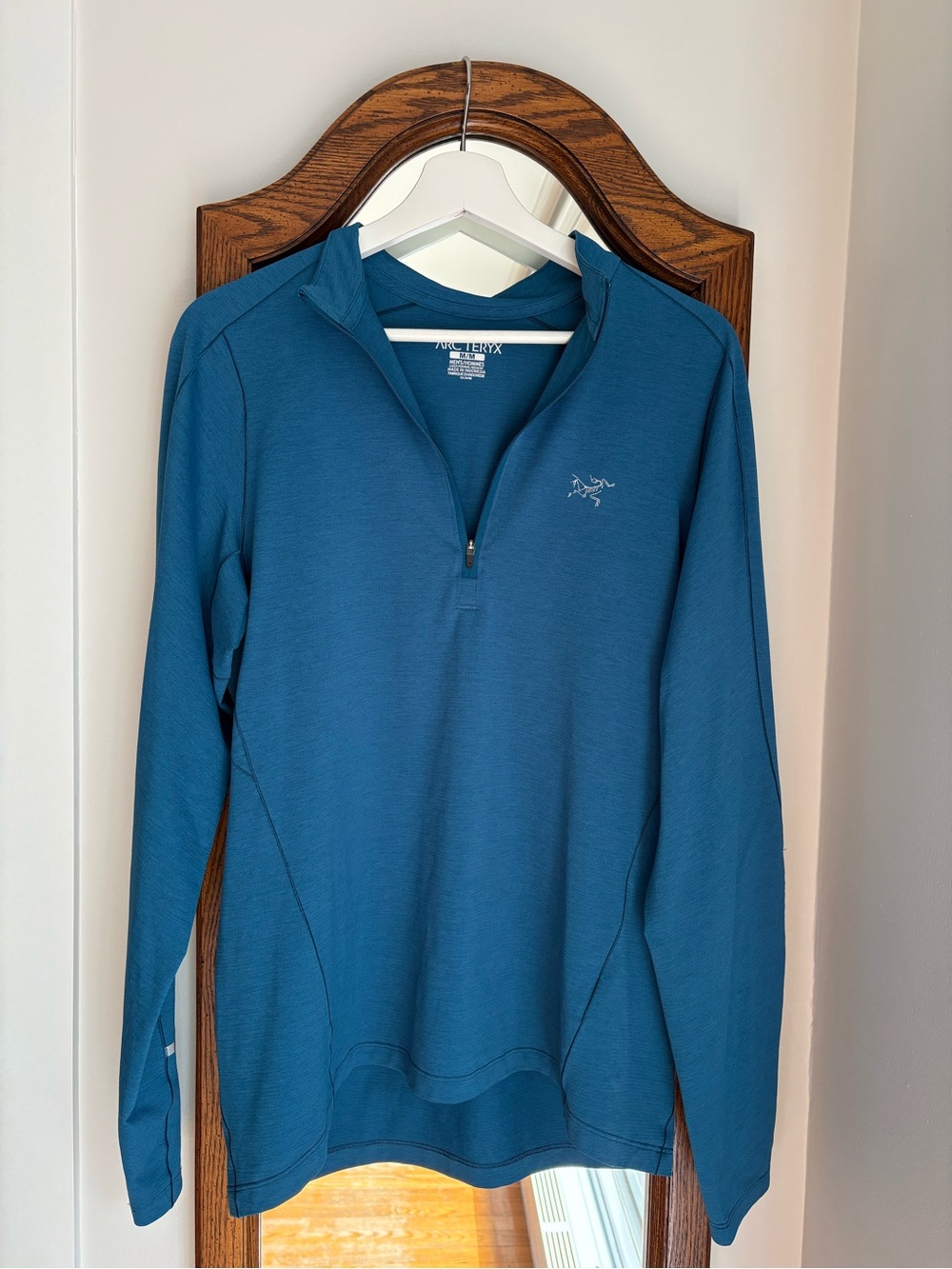 Arc'teryx Men’s Teal Quarter-Zip Long Sleeve Sweater